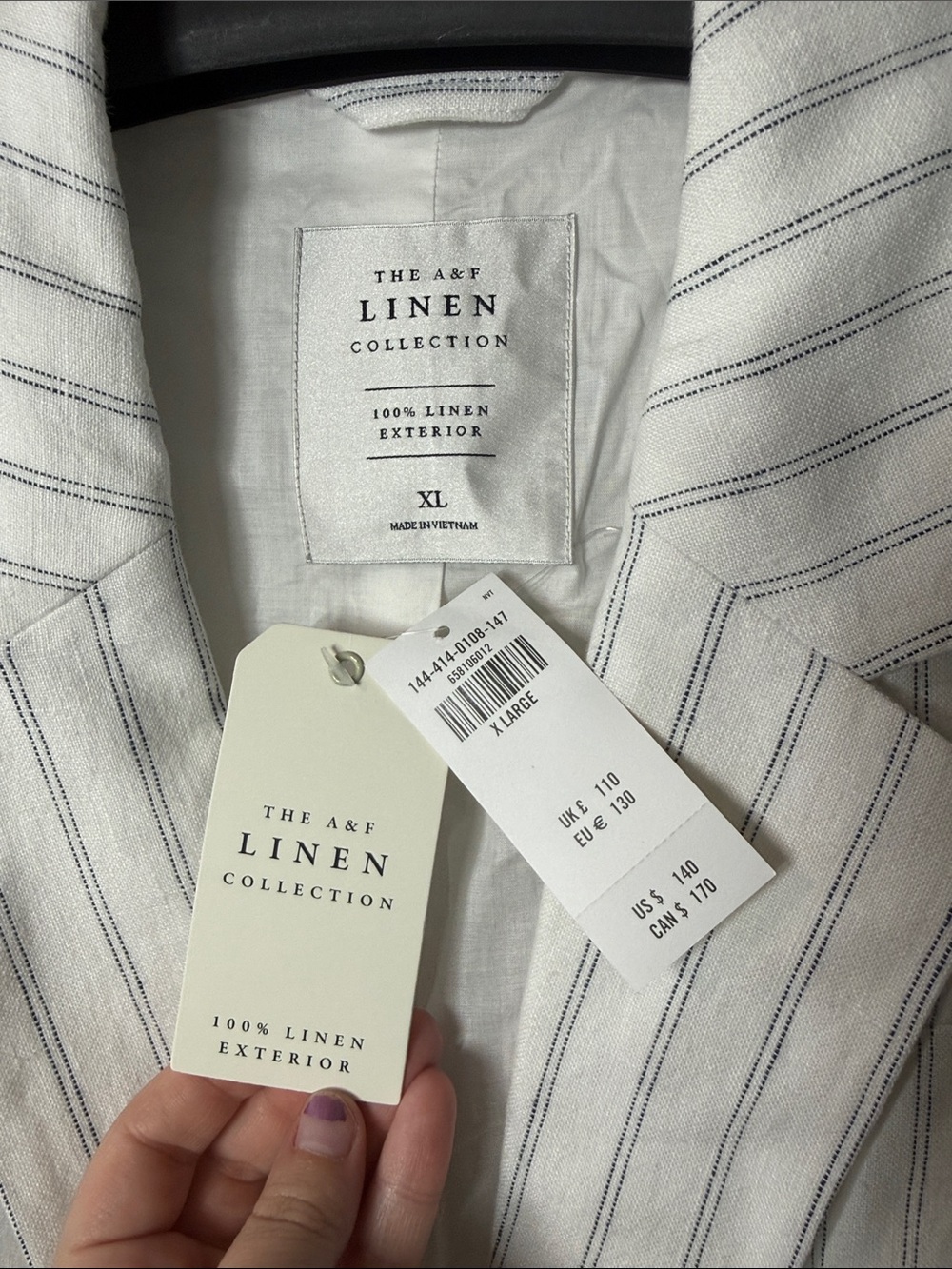 Abercrombie & Fitch White and Blue Blazer - Picture 3 of 7